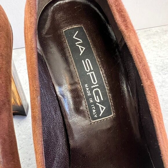 Via Spiga Square Toe Brown Suede Tortoise Lucite Heel Pumps Womens Size 10M - Picture 9 of 12